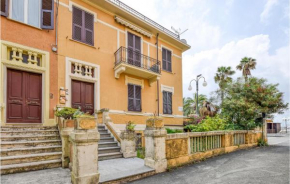 Stunning apartment in Chiavari with WiFi and 2 Bedrooms, Chiàvari
